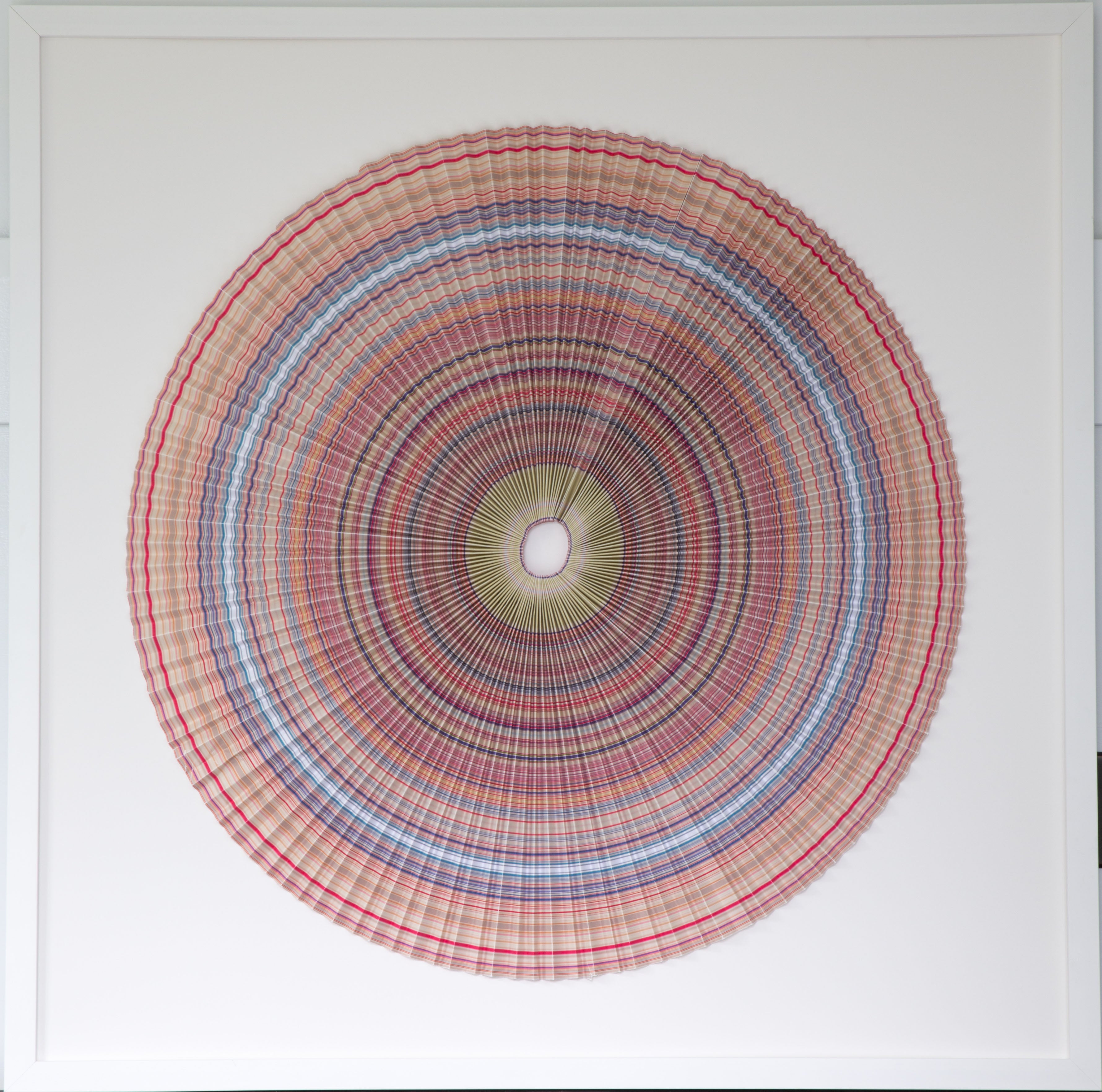 Pleated Circle: Stripes 30x30